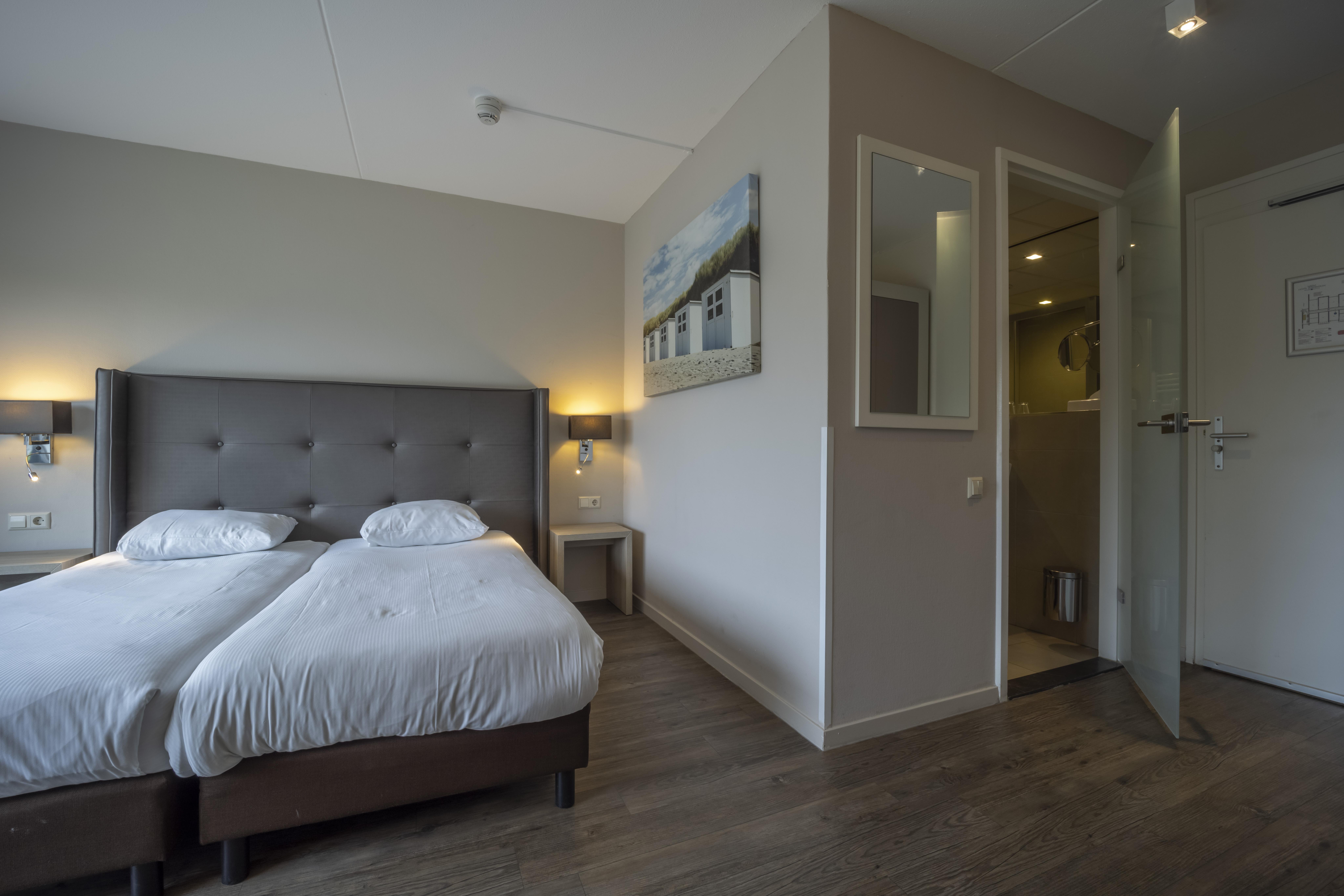Fletcher Zuiderduin Beachhotel Westkapelle Exteriör bild