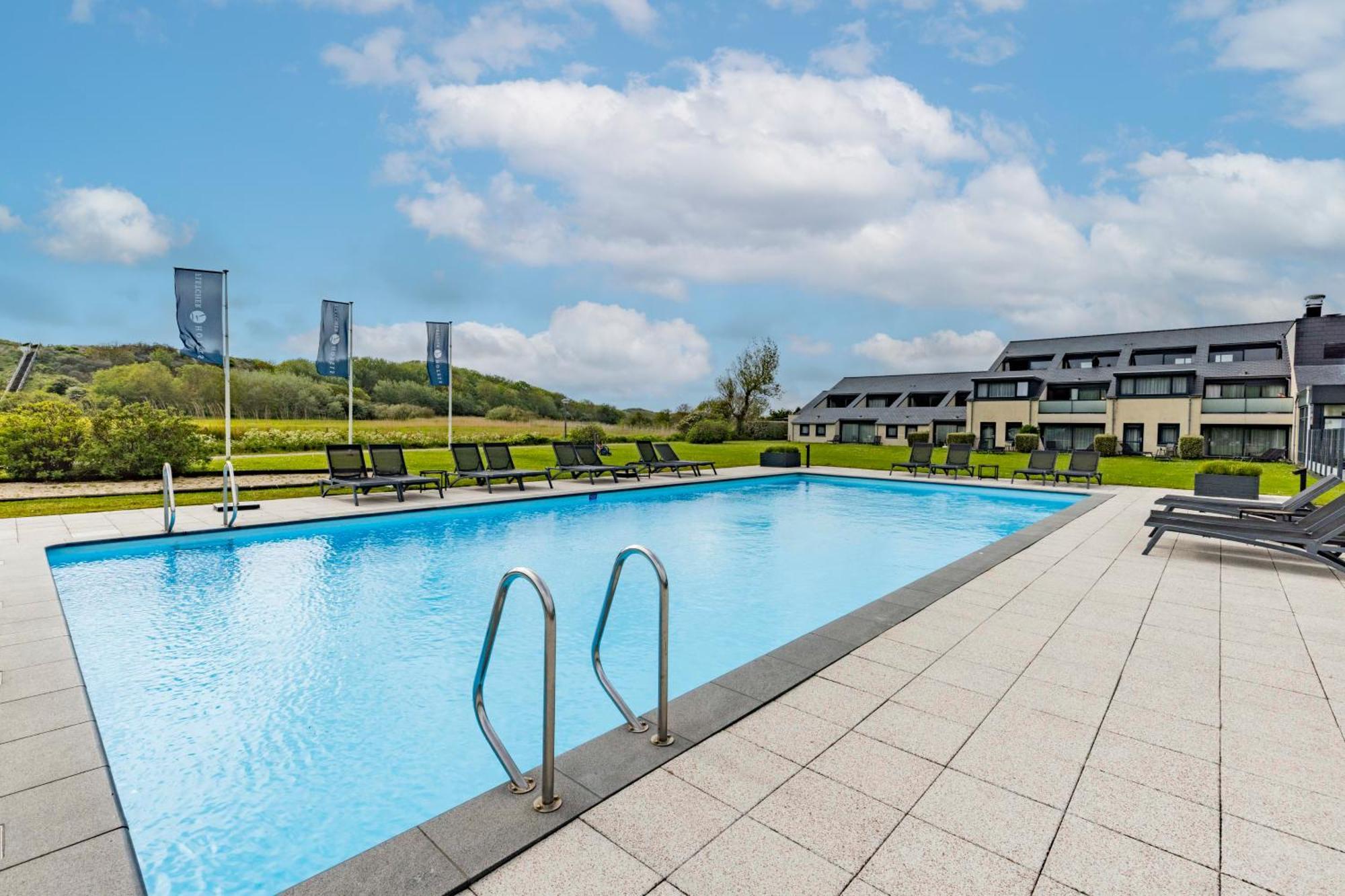 Fletcher Zuiderduin Beachhotel Westkapelle Exteriör bild