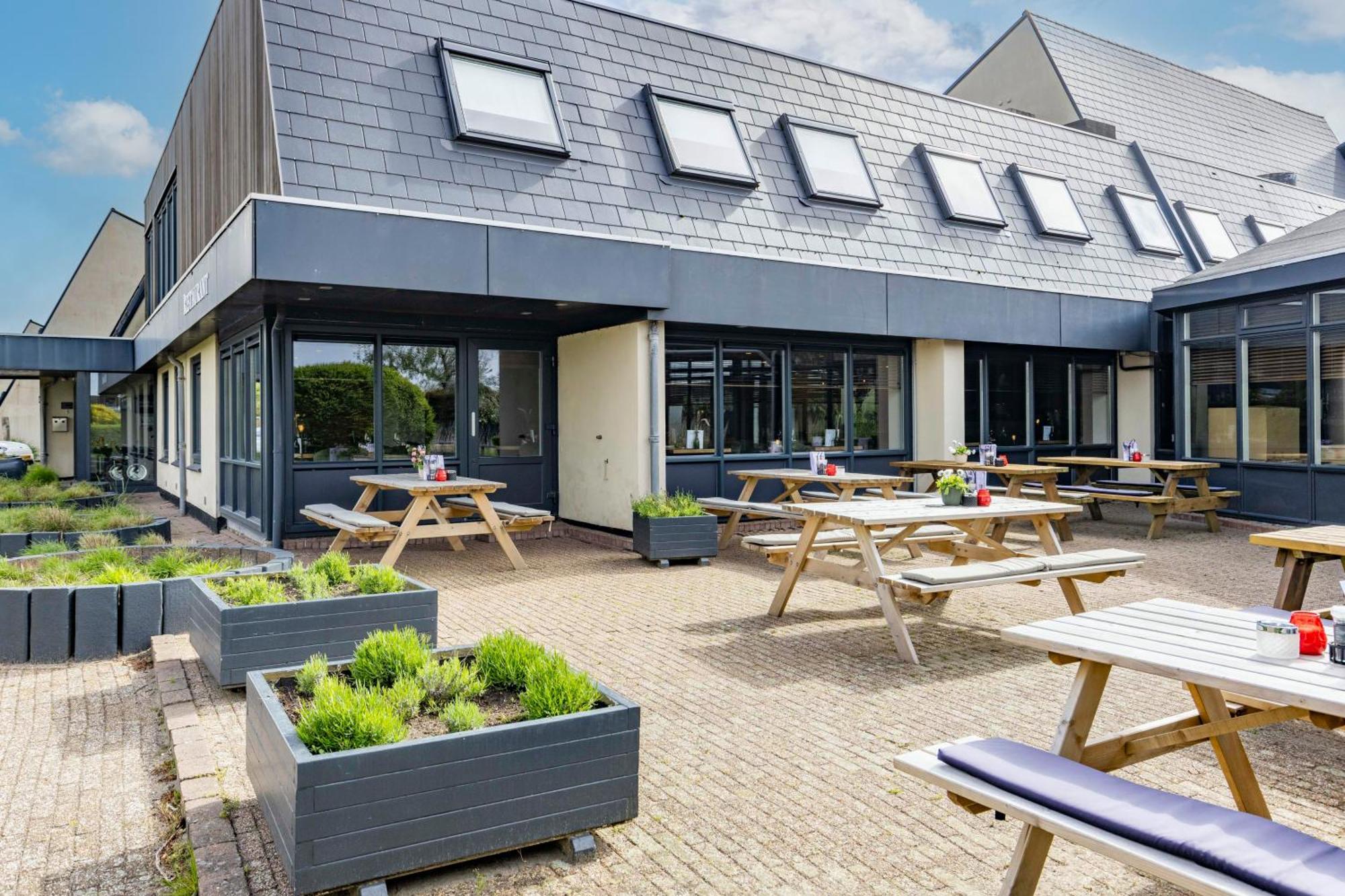Fletcher Zuiderduin Beachhotel Westkapelle Exteriör bild